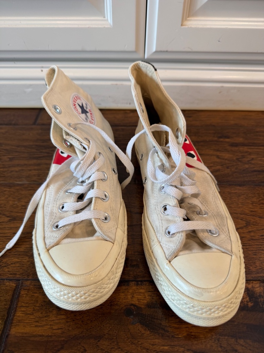Converse x Comme des Garçons Play Chuck Taylor Heart High Top Sneakers Size 8 - Picture 2 of 6